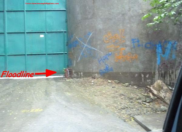 How about the graffiti or “art work”? Those are things you should also avoid, but that’s another story!