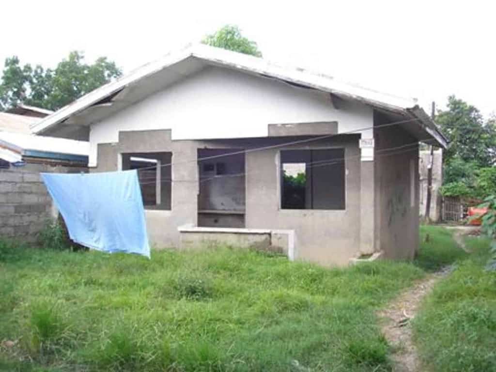 BFS Foreclosed Single Detached at B5, L5, Sta. Rosa And Sta. Martha