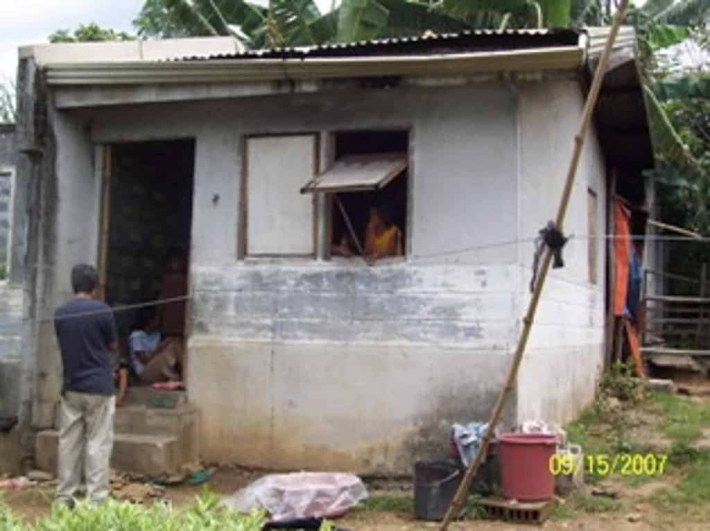 BFS Foreclosed Row House at B33, L8, Road Lot 34, CARISSA HOMES NORTH