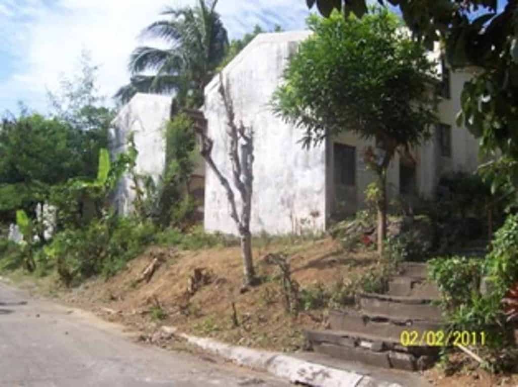 BFS Foreclosed Property For Sale in B16, L2, Road Lot 3 corner Alley