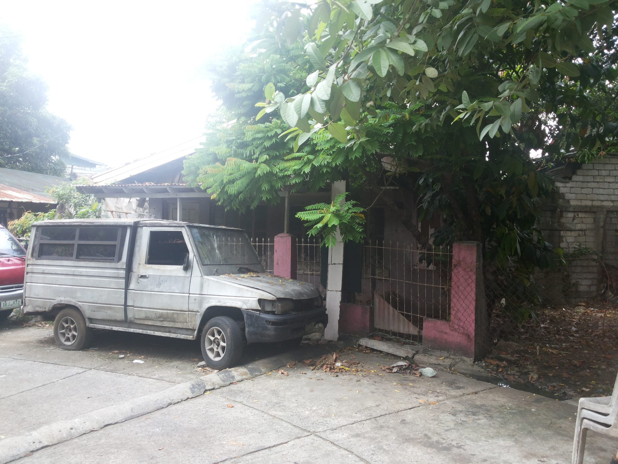 BFS Foreclosed Single Detached at B1, L10, Veronica Loop, VILLA