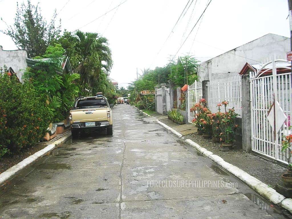 BFS Foreclosed Single Attached at VILLA PARAISO SUBD., Brgy. Visayan