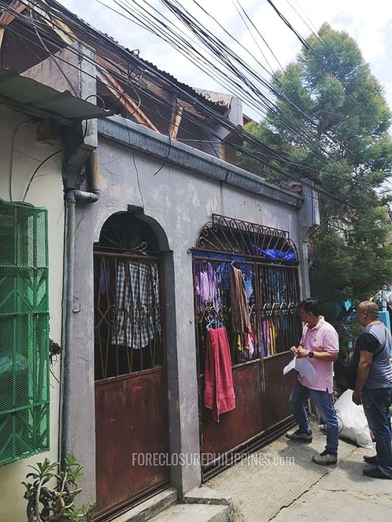 BFS Foreclosed Town House at VILLA DE CALAMBA SUBD., Bo. Bucal, Calamba