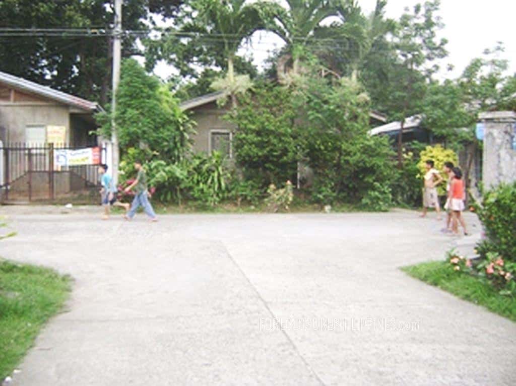 BFS Foreclosed Property (Single Detached) at B1, L11, Switch Street