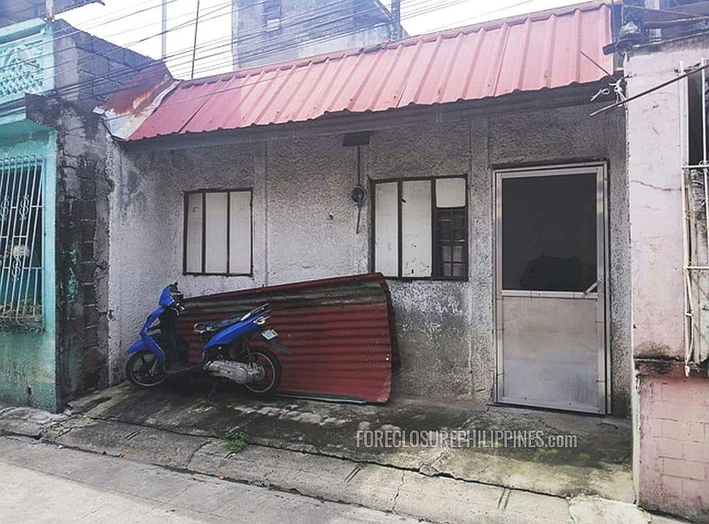 BFS Foreclosed Property (Row House) at B6, L3, SOUTHFAIRWAY HOMES