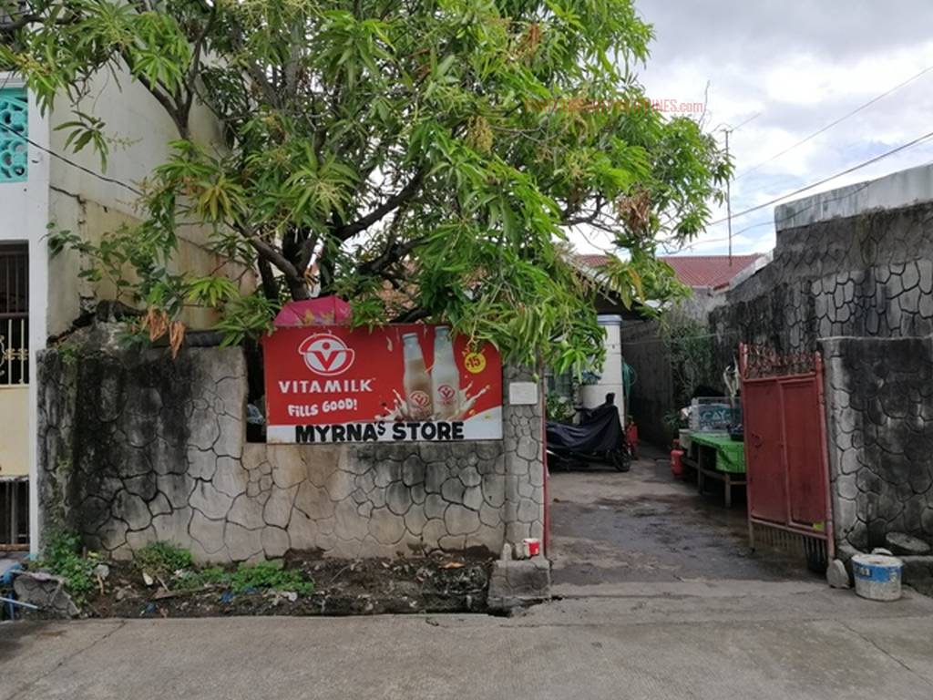 BFS Foreclosed Duplex at MAUNLAD HOMES SUBD., Bo. Caingin, Malolos