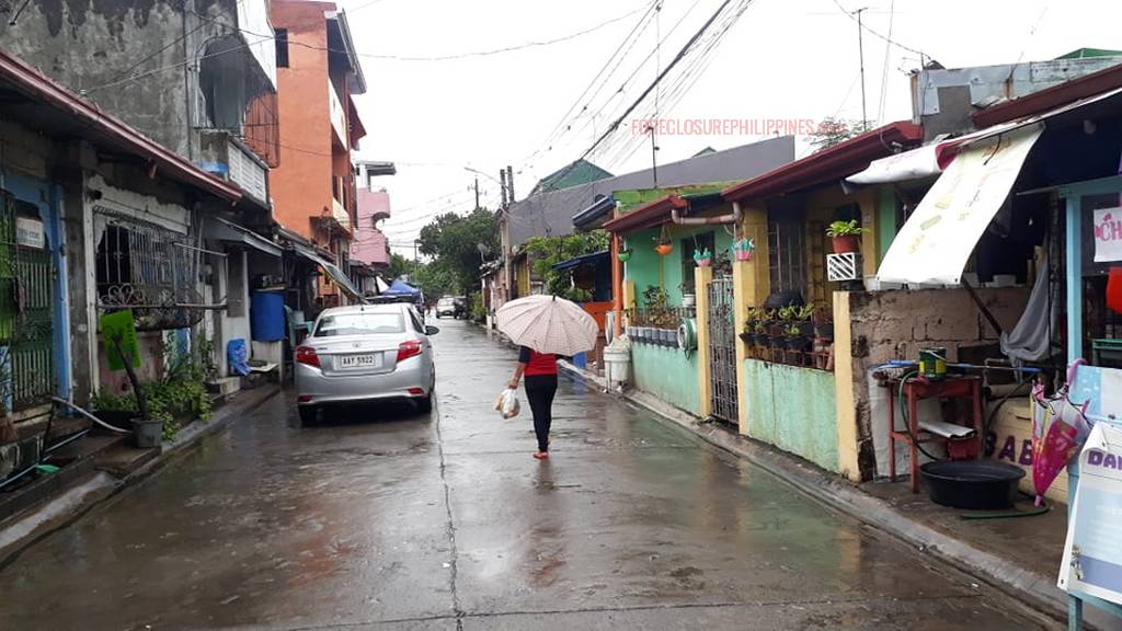 BFS Foreclosed Row House at GOLDEN CITY SUBD. DASMARINAS I, Bo. Salawag