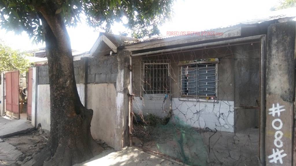 BFS Foreclosed Single Detached House and Lot VILLA STA. BARBARA SUBD