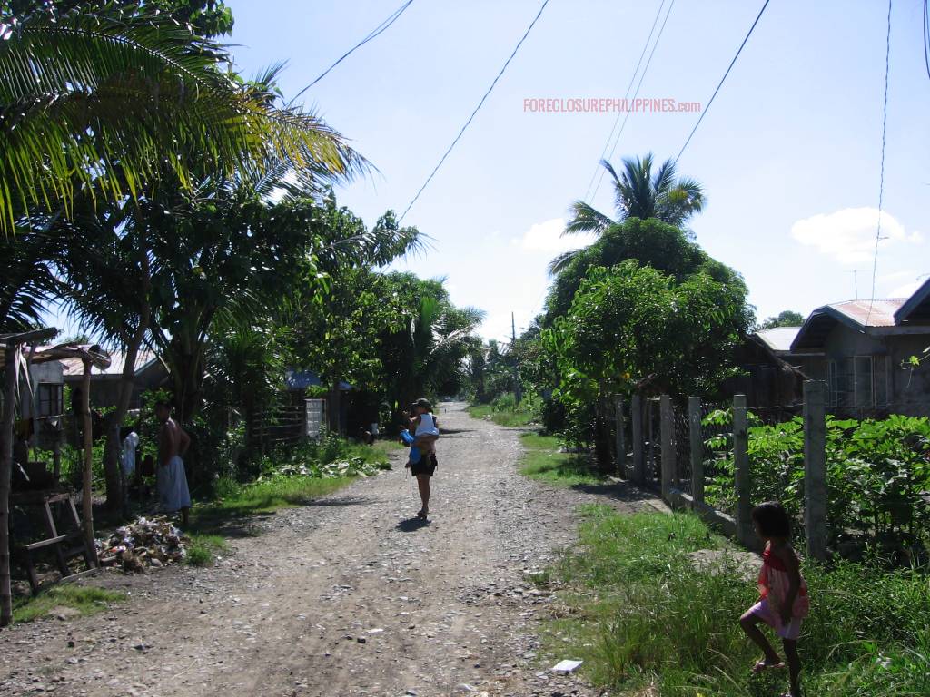 BFS Foreclosed Property (Single Detached) at ALICIA MIDTOWN SUBD., Brgy