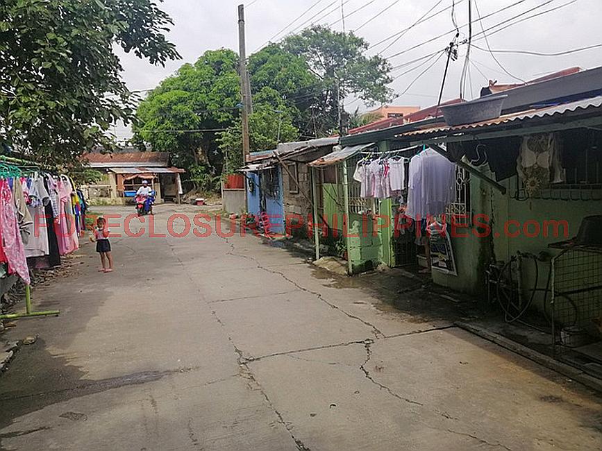 BFS Foreclosed Row House CHRISTINE VILLAGE IV, Bo. Biwas, Tanza