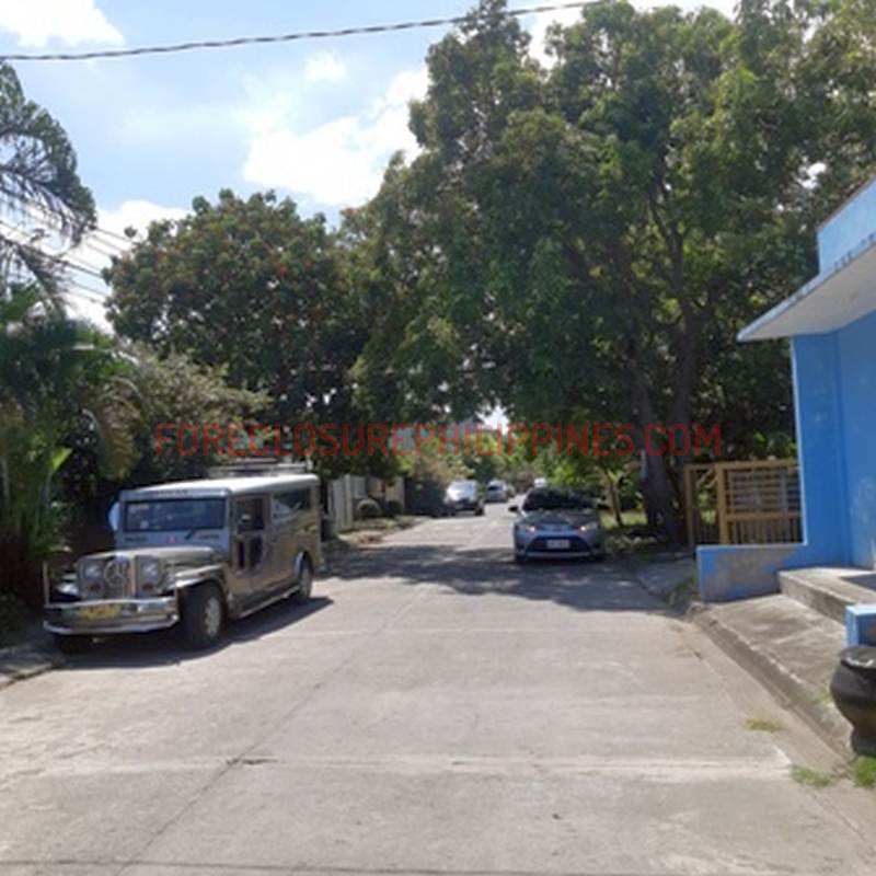 BFS Foreclosed Single Attached House and Lot FELICISIMA VILLAGE, Bo