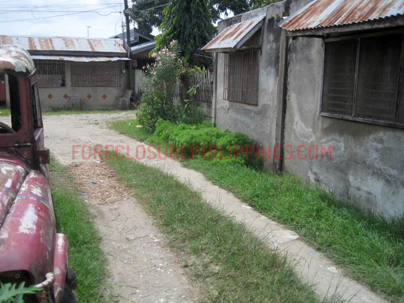 BFS Foreclosed Single Detached House and Lot VILLAMAR SUBD., Bo