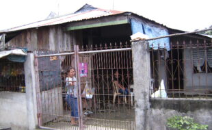 DIGITAL CAMERA