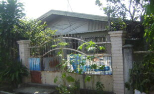 DIGITAL CAMERA