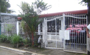 DIGITAL CAMERA