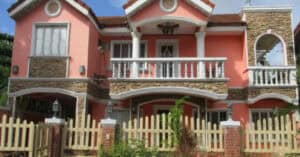 EastWest Bank Foreclosed Residential House & Lot at Viadelle St.