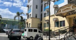 BFS Foreclosed Residential-Condominium at   - 10828000001556_pic001.jpg