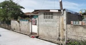 BFS Foreclosed House and Lot at VILLAMAR SUBD.