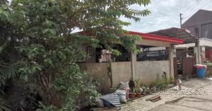 BFS Foreclosed House and Lot at VILLA FLORA EXECUTIVE HOMES SUBD.