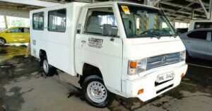 2023 MITSUBISHI L300 FB EXCEED W/ DUAL A/C (Plate#: NHL3443) from Eastwest Bank