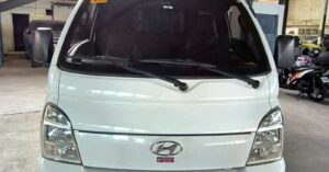 2023 HYUNDAI H-100 2.5 CRDI GL 6MT W/ DUAL AC SHUTTLE BODY (Plate#: NIL8134) from Eastwest Bank