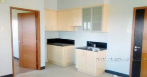BDO Foreclosed RESIDENTIAL - CONDOMINIUM UNIT: Unit 17B, 17/F, Tower 2, Morgan Suites Executive Residences, Florence Way, McKinley Hill, Brgy. Fort Bonifacio, Taguig City  For Sale