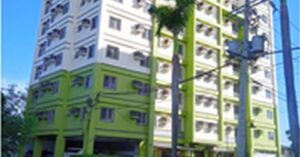 BDO Foreclosed RESIDENTIAL - CONDOMINIUM UNIT: Unit 901, 9/F, Building 2, Canary Residences, Luxureville Condominium, Matthew St., Multinational Village, Brgy. La Huerta / Moonwalk, Parañaque City  For Sale