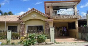 BDO Foreclosed RESIDENTIAL - HOUSE AND LOT: Lots 8 and 10, Block 3, Road Lot 3, Glorietta Silverland Subd., Brgy. Dubinan West, Santiago City, Isabela  For Sale